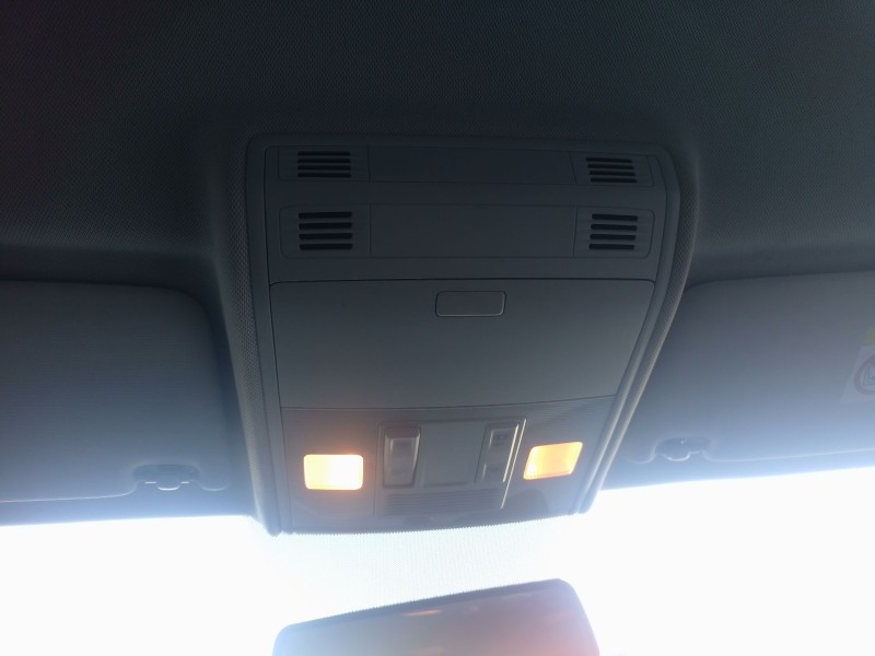 Recambio de luz interior para volkswagen polo vi (aw1, bz1, ae1) 1.0 tsi referencia OEM IAM   