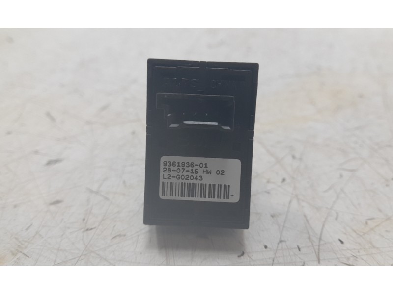 Recambio de mando elevalunas trasero izquierdo para bmw 3 (f30, f80) 340 i xdrive referencia OEM IAM 936193601  