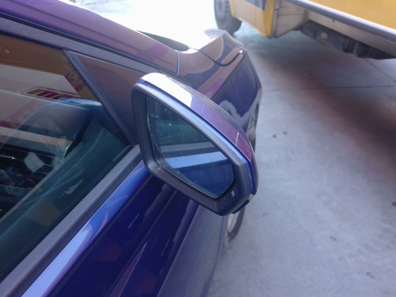 Recambio de retrovisor derecho para volkswagen polo vi (aw1, bz1, ae1) 1.0 tsi referencia OEM IAM   