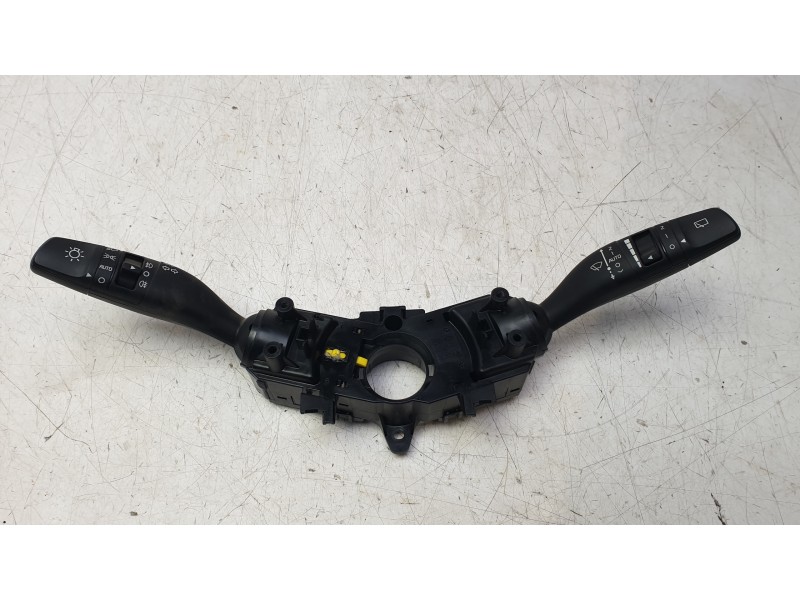 Recambio de mando multifuncion para kia ceed tourer (cd) 1.0 t-gdi referencia OEM IAM 93404J7960  