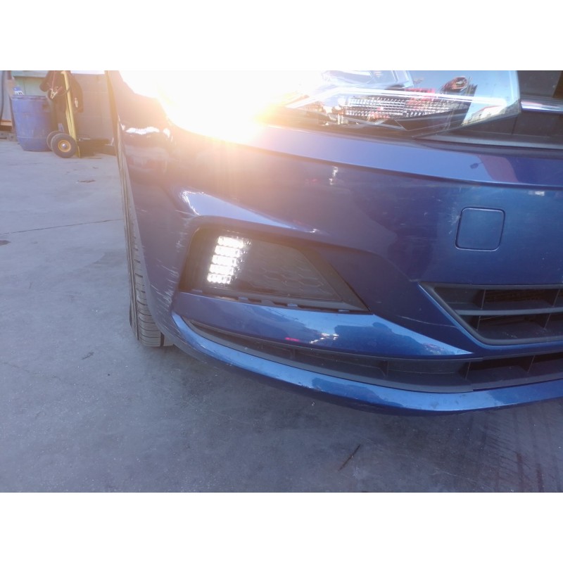 Recambio de faro antiniebla derecho para volkswagen polo vi (aw1, bz1, ae1) 1.0 tsi referencia OEM IAM   