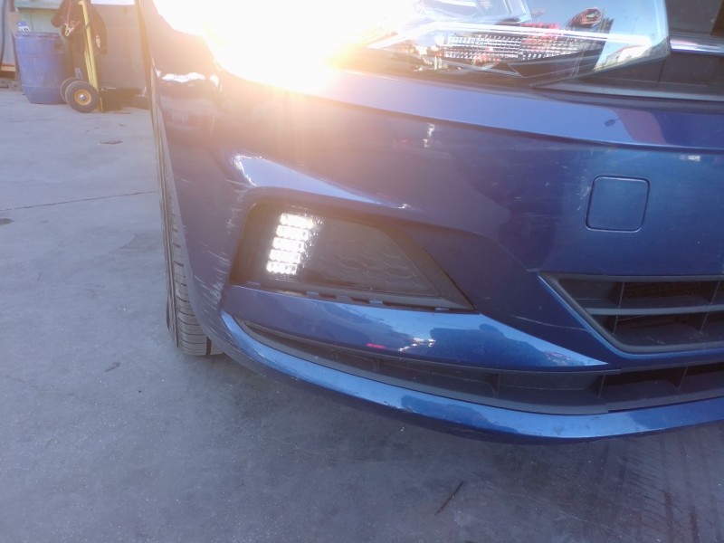 Recambio de faro antiniebla derecho para volkswagen polo vi (aw1, bz1, ae1) 1.0 tsi referencia OEM IAM   