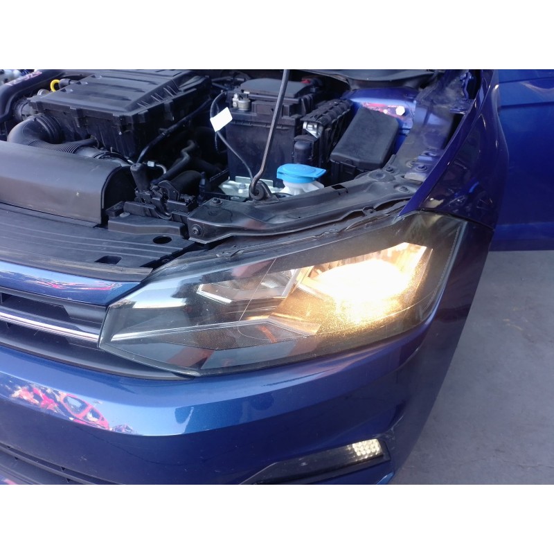 Recambio de faro izquierdo para volkswagen polo vi (aw1, bz1, ae1) 1.0 tsi referencia OEM IAM   