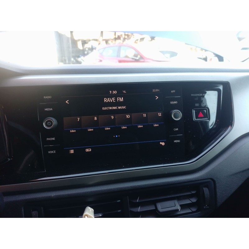 Recambio de pantalla multifuncion para volkswagen polo vi (aw1, bz1, ae1) 1.0 tsi referencia OEM IAM   