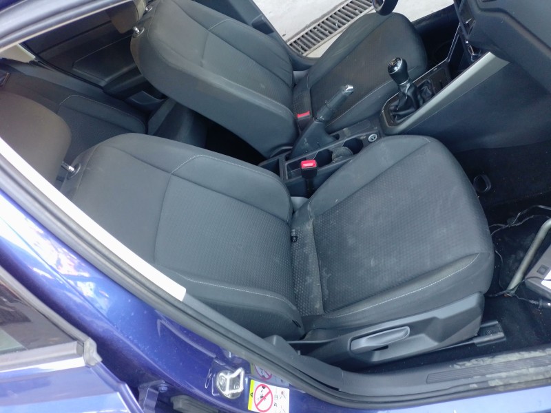 Recambio de juego asientos completo para volkswagen polo vi (aw1, bz1, ae1) 1.0 tsi referencia OEM IAM   