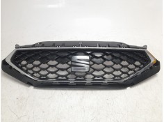 REJILLA DELANTERA 5FA853643 