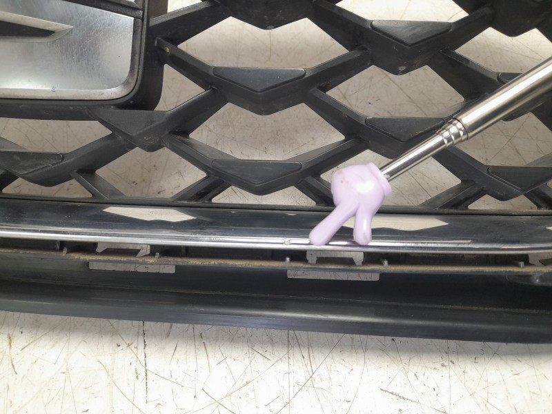 Recambio de rejilla delantera para seat leon (kl1, klg) 2.0 tdi referencia OEM IAM 5FA853643  