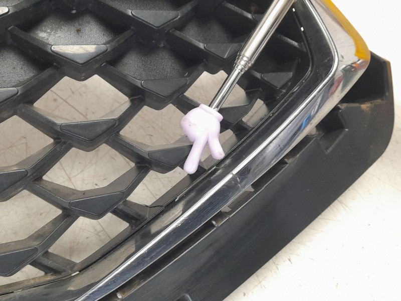 Recambio de rejilla delantera para seat leon (kl1, klg) 2.0 tdi referencia OEM IAM 5FA853643  