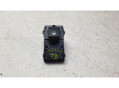 MANDO ELEVALUNAS TRASERO DERECHO 40B5221500 