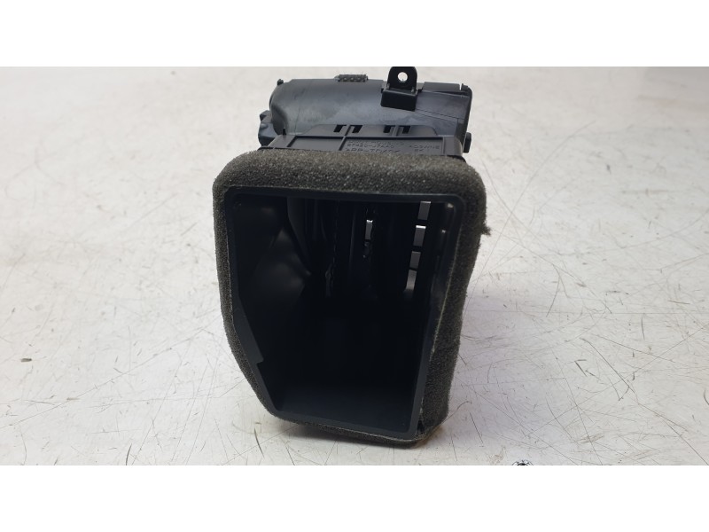 Recambio de aireador central derecho para kia ceed tourer (cd) 1.0 t-gdi referencia OEM IAM 97420J7AA0  