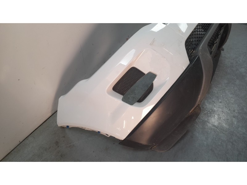Recambio de paragolpes delantero para land rover range rover evoque (l538) 2.0 4x4 referencia OEM IAM GJ3217F003A  