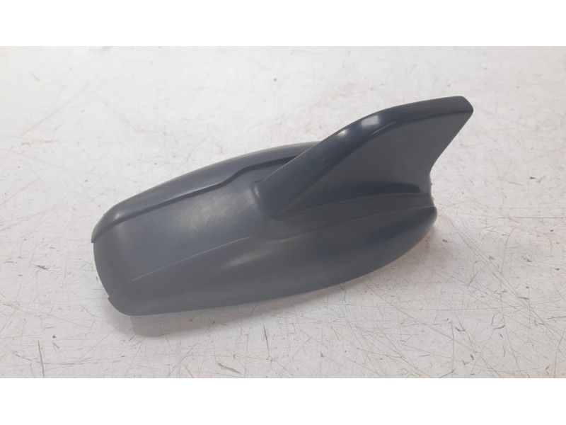 Recambio de antena para land rover discovery sport (l550) 2.0 d 4x4 referencia OEM IAM EJ3219C089  