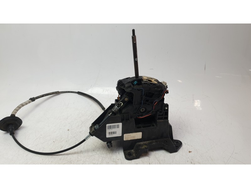 Recambio de palanca cambio para jeep cherokee limited 4wd referencia OEM IAM 1UT661X9AH  