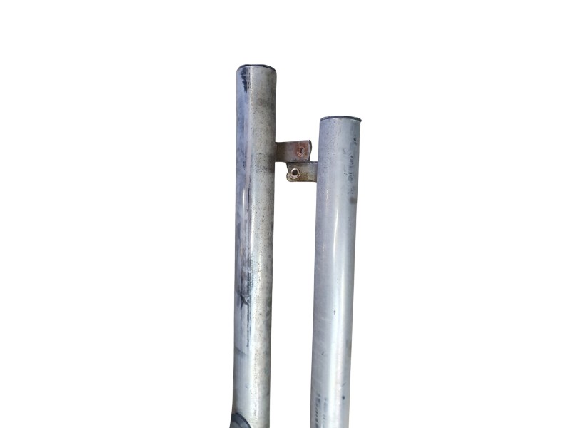 Recambio de estribos laterales para mitsubishi montero iii (v7_w, v6_w) 3.2 di-d (v68w, v78w) referencia OEM IAM UNIVERSAL  