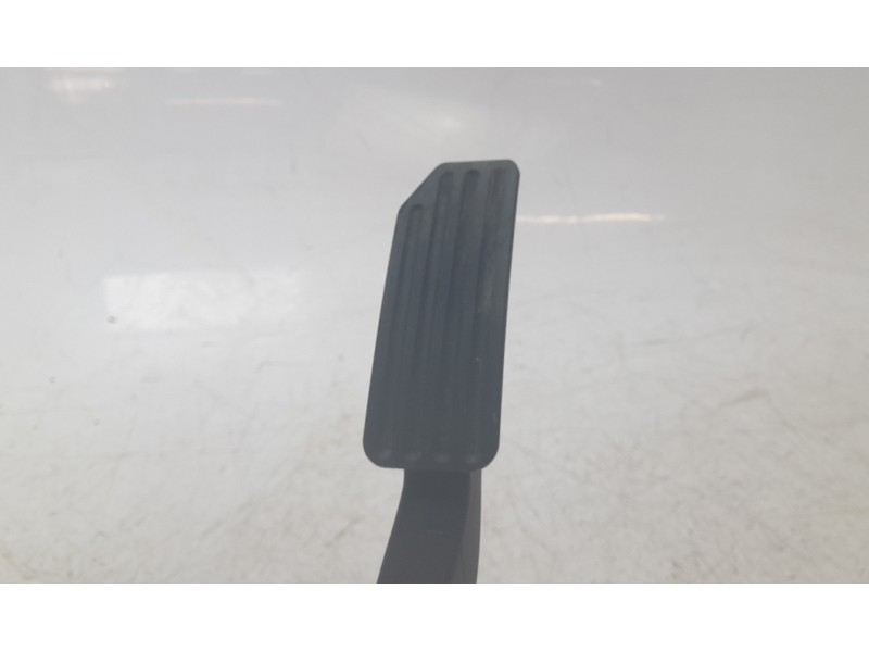 Recambio de potenciometro pedal para land rover discovery sport (l550) 2.0 d 4x4 referencia OEM IAM FK729F836  