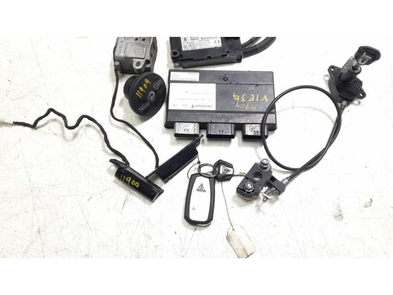 Recambio de conmutador de arranque para triumph rocket 3 r referencia OEM IAM T2507960 T1292452/T2502324 