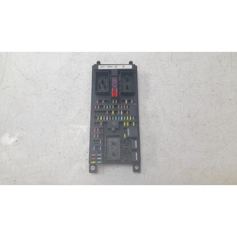 Recambio de caja reles / fusibles para land rover discovery sport (l550) 2.0 d 4x4 referencia OEM IAM FK7214F041AC  