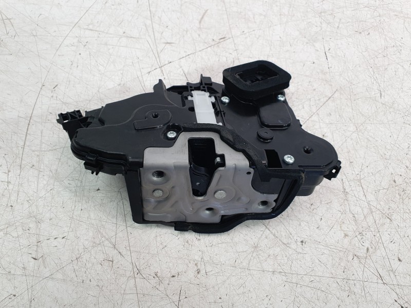 Recambio de cerradura puerta delantera derecha para volkswagen t-cross (c11, d31) 1.0 tsi referencia OEM IAM 10B837016B  