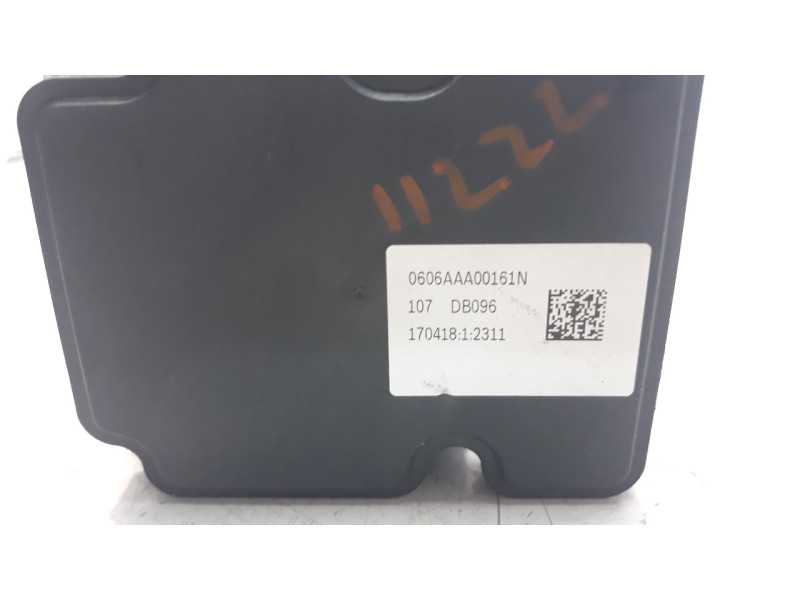 Recambio de abs para mahindra kuv 100 2wd nxt referencia OEM IAM 0606AAA00161N  