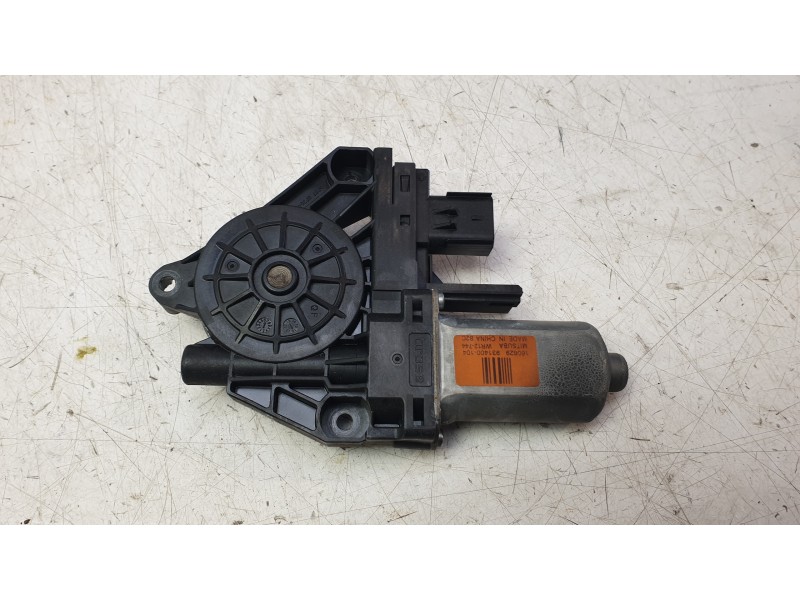 Recambio de motor elevalunas delantero izquierdo para jeep cherokee limited 4wd referencia OEM IAM 931400104  