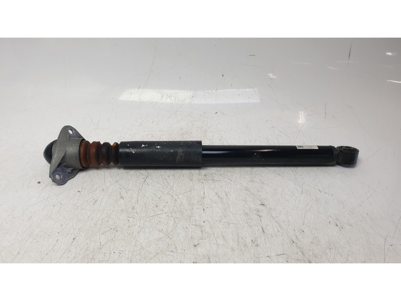 Recambio de amortiguador trasero izquierdo para audi q3 (8ug) base referencia OEM IAM 5N0513049BN  