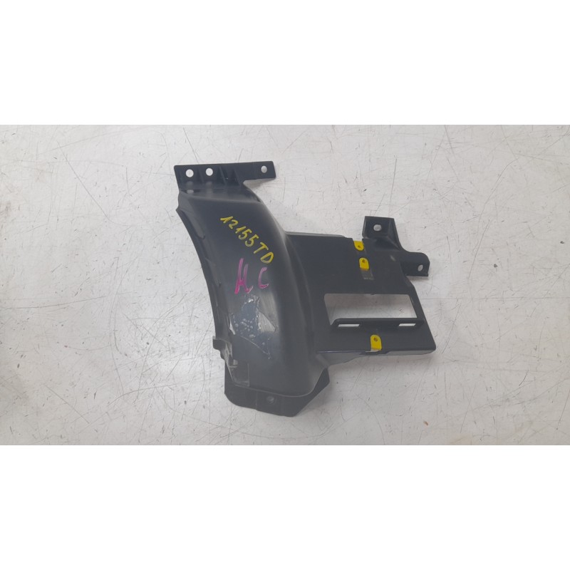 Recambio de soporte paragolpes trasero derecho para land rover discovery sport (l550) 2.0 d 4x4 referencia OEM IAM FK7217E800A  