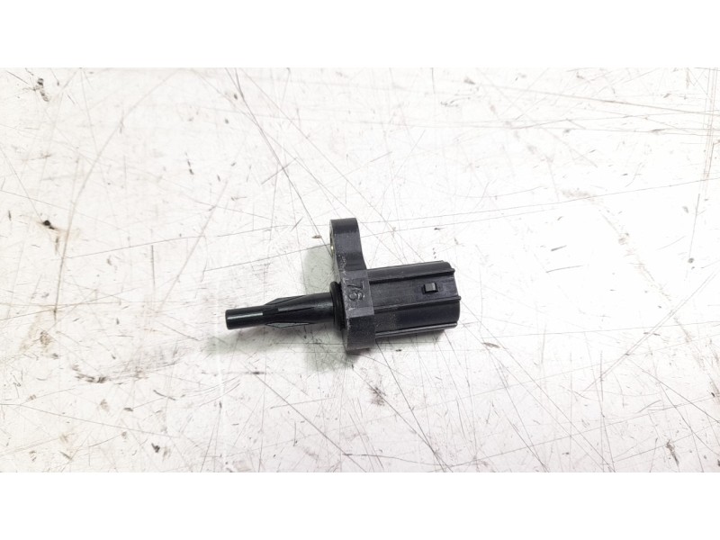 Recambio de sensor temperatura aire de admisión para triumph rocket 3 r referencia OEM IAM T1290088  