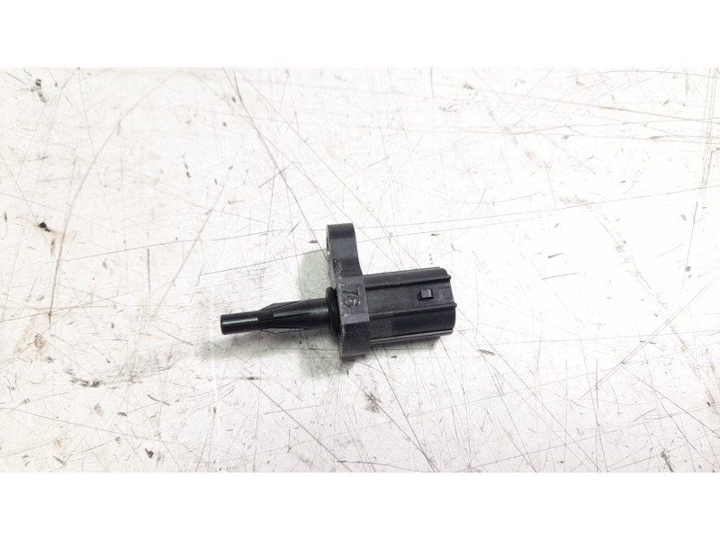 Recambio de sensor temperatura aire de admisión para triumph rocket 3 r referencia OEM IAM T1290088  