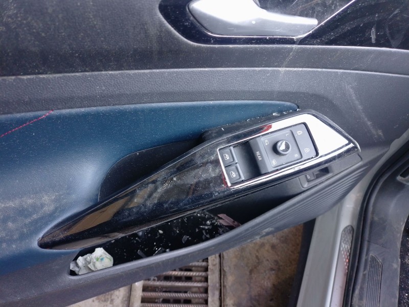 Recambio de mando elevalunas delantero izquierdo para volkswagen id.4 (e21) gtx referencia OEM IAM   