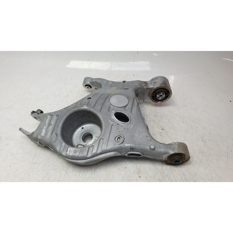 Recambio de brazo suspension inferior trasero izquierdo para land rover discovery sport (l550) 2.0 d 4x4 referencia OEM IAM FK72