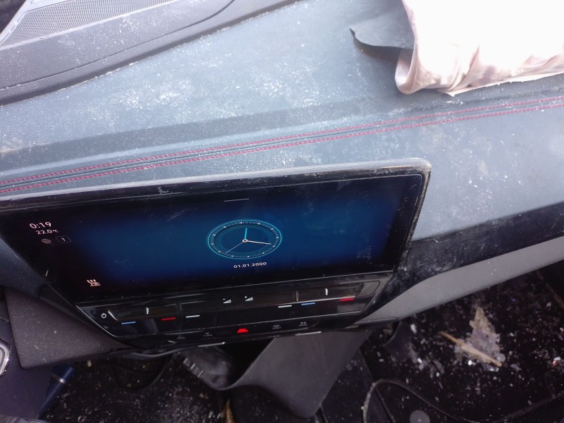 Recambio de pantalla multifuncion para volkswagen id.4 (e21) gtx referencia OEM IAM   