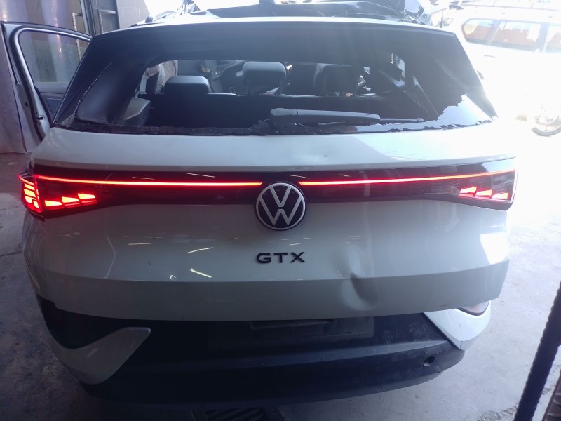 Recambio de piloto trasero central para volkswagen id.4 (e21) gtx referencia OEM IAM   