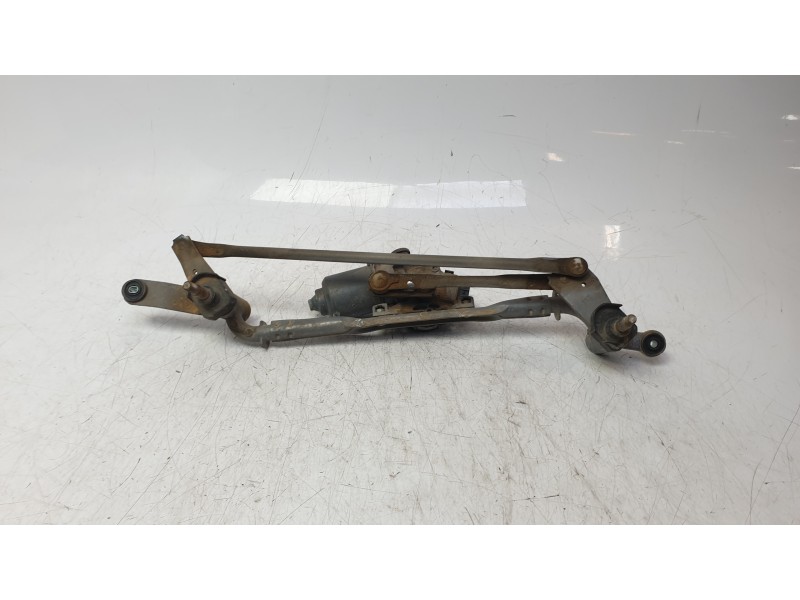 Recambio de motor limpia delantero para jeep cherokee limited 4wd referencia OEM IAM 681021175AD  