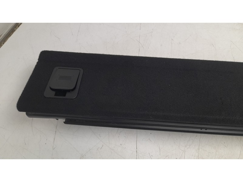 Recambio de bandeja trasera para kia ceed tourer (cd) 1.0 t-gdi referencia OEM IAM 85710J7310  