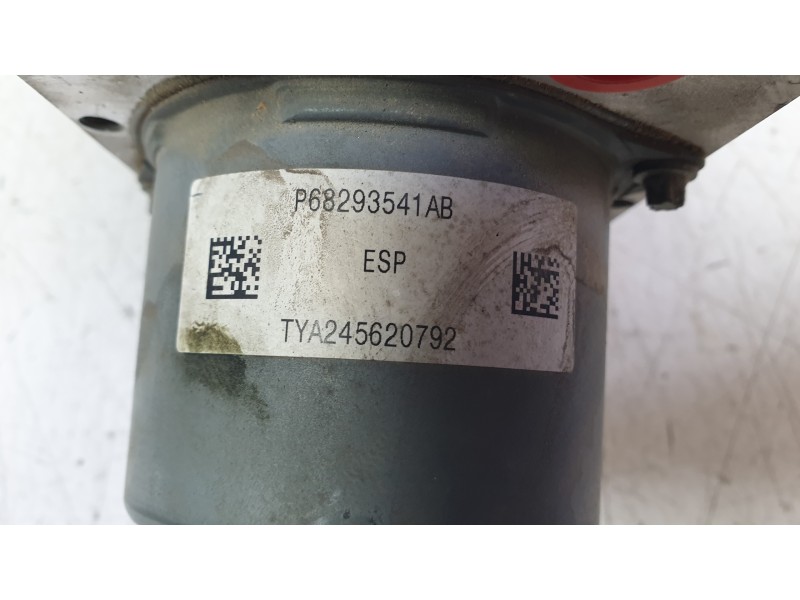 Recambio de abs para jeep cherokee limited 4wd referencia OEM IAM 68293541AB  