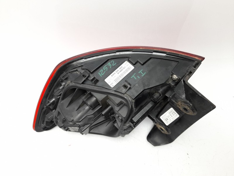 Recambio de piloto trasero izquierdo para audi a4 b9 avant (8w5, 8wd) 2.0 tdi referencia OEM IAM 8W9945069  103F02380773/1602541