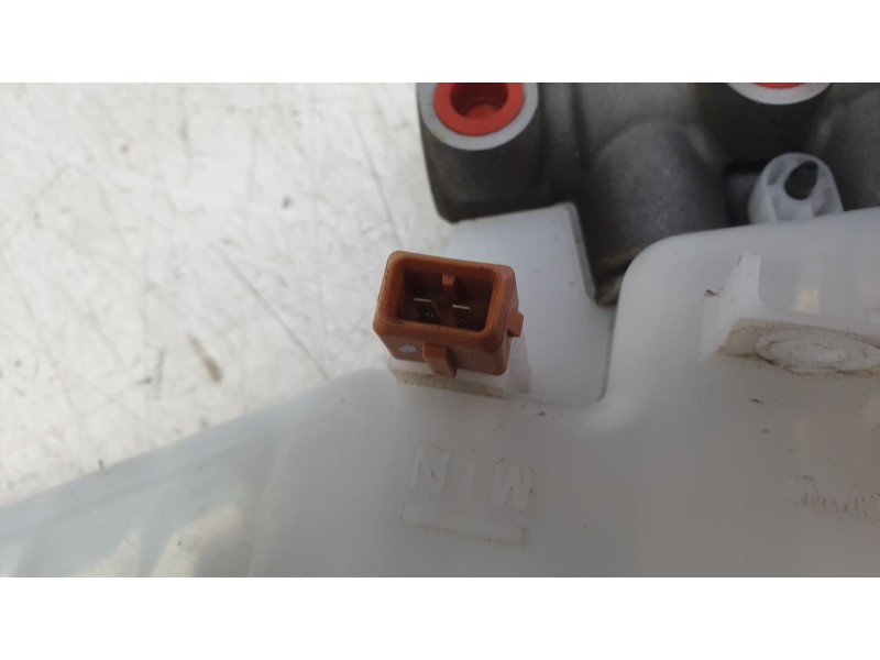 Recambio de bomba freno para kia ceed tourer (cd) 1.0 t-gdi referencia OEM IAM J758561000  