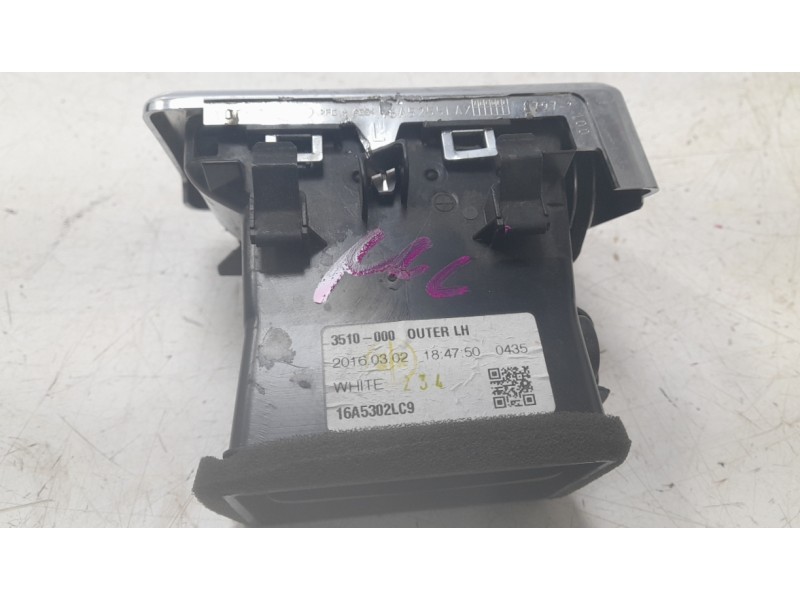 Recambio de rejilla aireadora para land rover discovery sport (l550) 2.0 d 4x4 referencia OEM IAM FK72018B08AD  