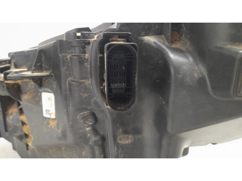 Recambio de faro derecho para volvo xc40 (536) b4 mild-hybrid referencia OEM IAM 32338909  