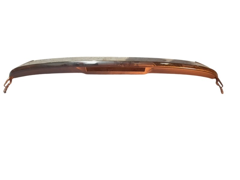 Recambio de aleron trasero para renault captur limited referencia OEM IAM 960306591R  