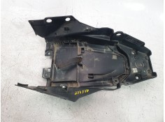 Recambio de moldura para ktm 125 duke referencia OEM IAM JP181002   2