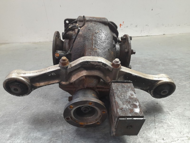 Recambio de diferencial trasero para mitsubishi montero iii (v7_w, v6_w) 3.2 di-d (v68w, v78w) referencia OEM IAM 3501A303  