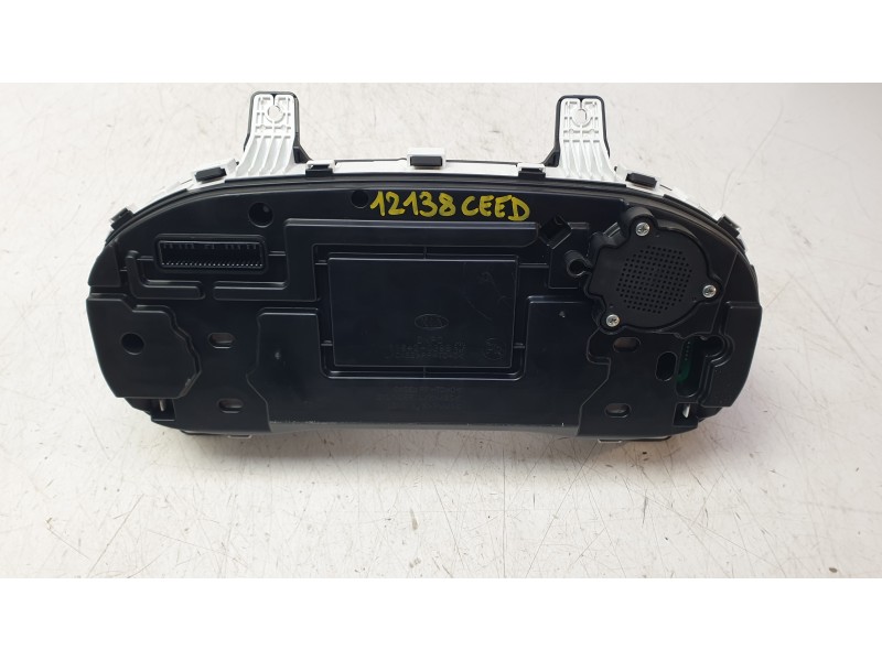Recambio de cuadro instrumentos para kia ceed tourer (cd) 1.0 t-gdi referencia OEM IAM 94033J7820  