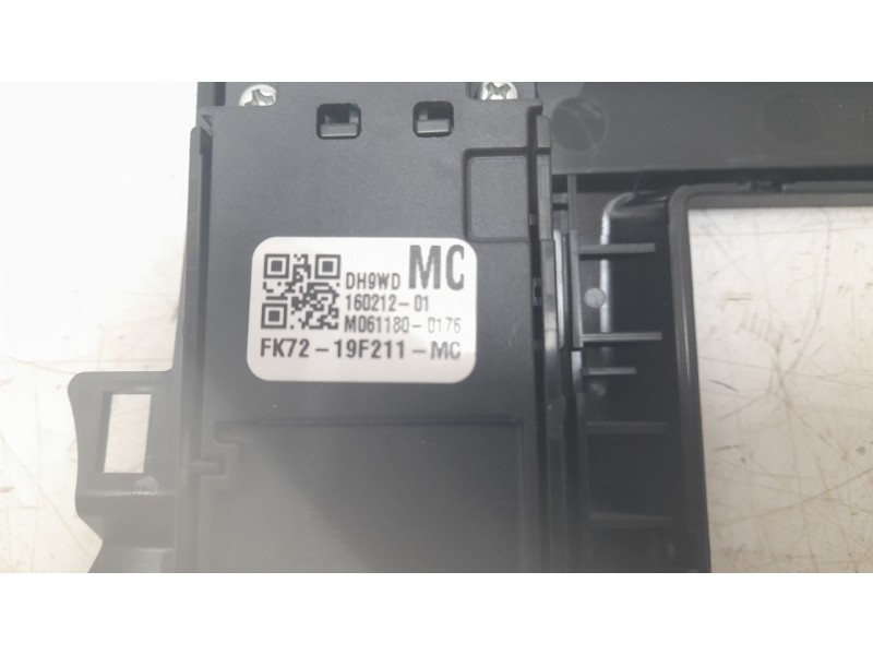 Recambio de pantalla multifuncion para land rover discovery sport (l550) 2.0 d 4x4 referencia OEM IAM FK7219C299AB  