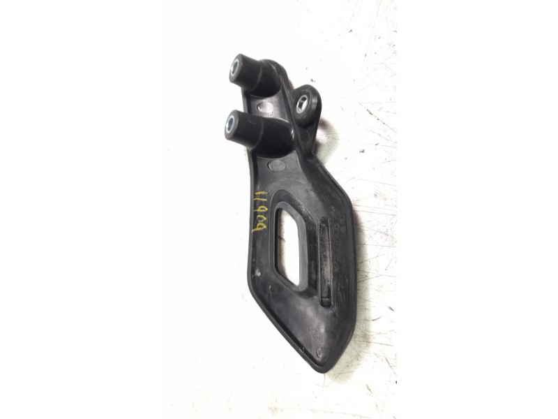 Recambio de moldura para triumph rocket 3 r referencia OEM IAM T1161195  