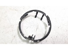 Recambio de moldura para triumph rocket 3 r referencia OEM IAM    2