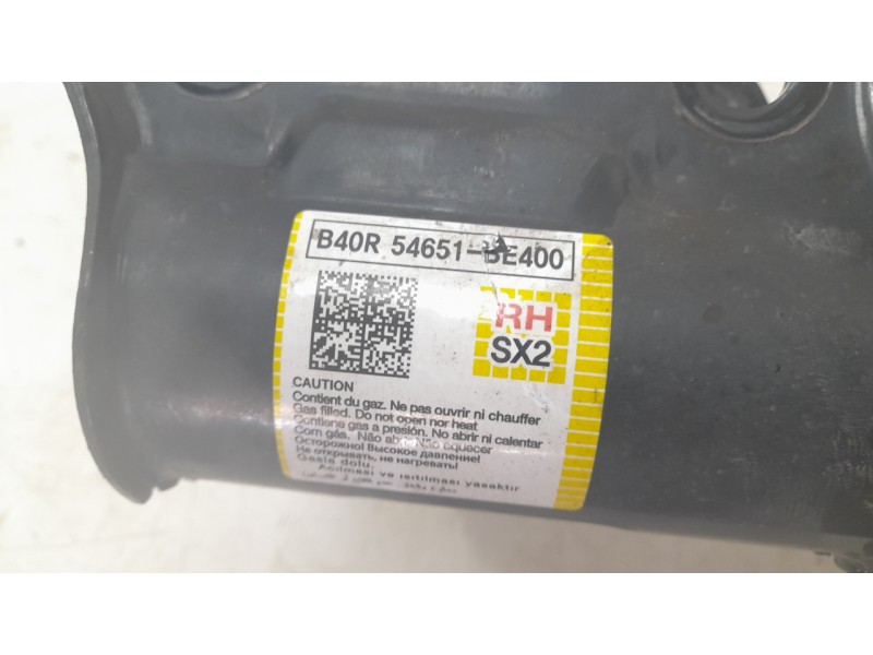Recambio de amortiguador delantero derecho para hyundai kona maxx 2wd referencia OEM IAM 54651BE400  