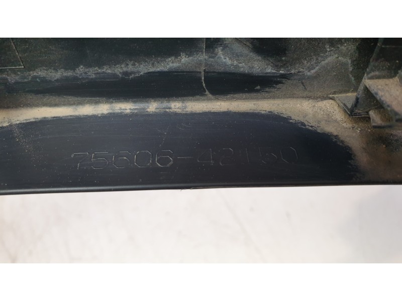 Recambio de aletin trasero izquierdo para toyota rav 4 v (_a5_, _h5_) 2.5 hybrid (axah52) referencia OEM IAM 7560642160C0  