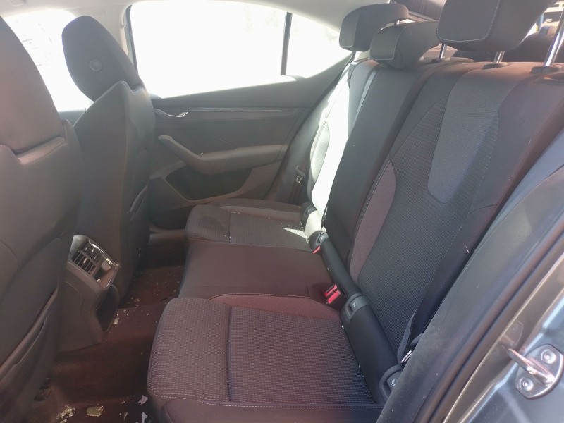 skoda octavia iv (nx3, nn3, pv3) del año 2023