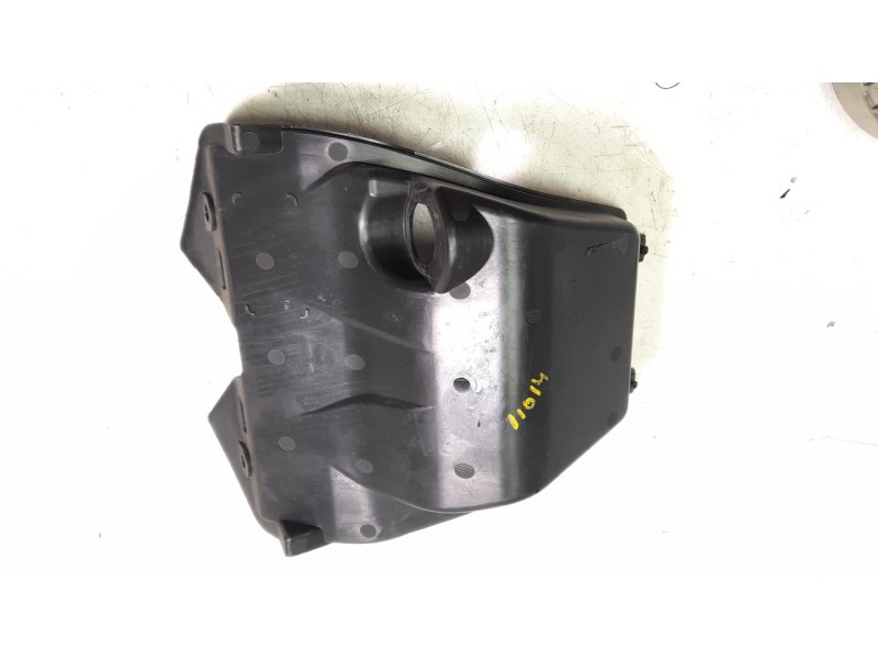 Recambio de moldura para ducati monster 937 moster 937 referencia OEM IAM 55910202A  